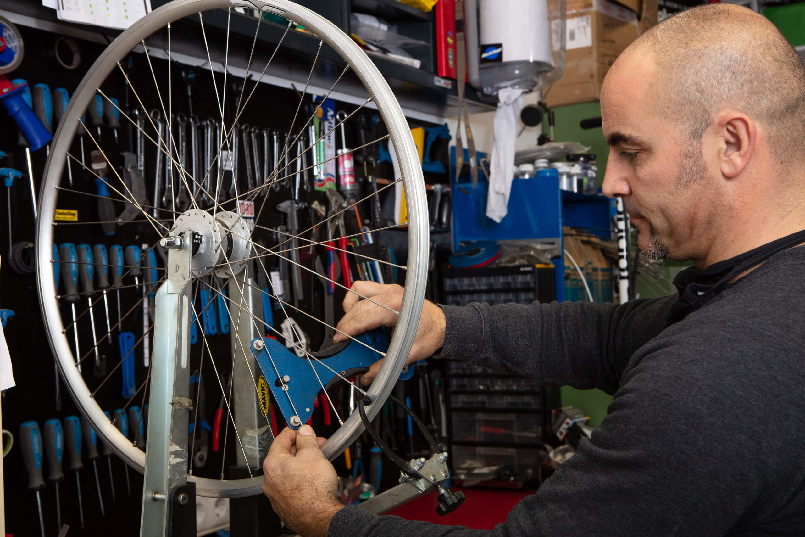 Atelier de réparation de vélos et e-bike LuxBikes à Doncols